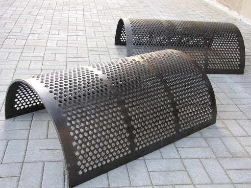 tole perforée acier noir
